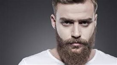 وداعًا للمنتجات الكيميائية: 3 خطوات لزيادة كثافة شعر اللحية بشكل طبيعي